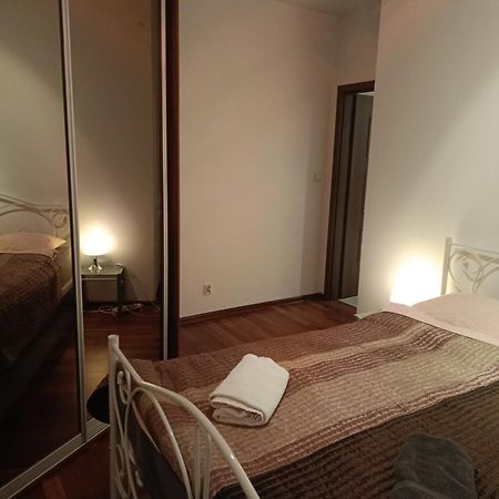 Apartament Wilanow - Sarmacka 1B Warschau Buitenkant foto